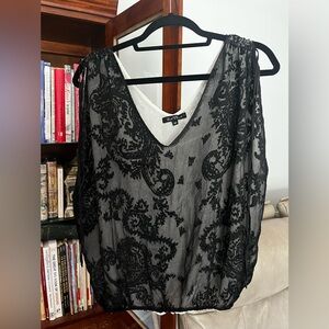Velvet Heart Black and Gray Patterned Blouse